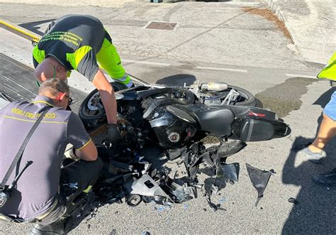 incidente in moto prada